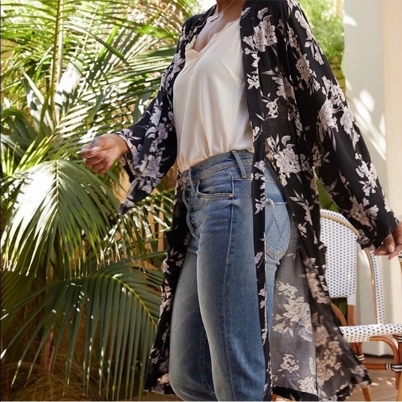 Spiritual Gangster Other - Spiritual Gangster Maya Black Floral Kimono